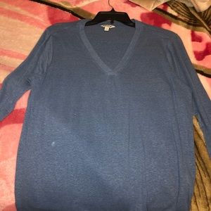 Orvis blue v neck, long sleeve blouse